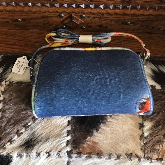 NWT CROSS BODY OR CLUTCH MOTORCYCLE BAG - Picture 2 of 4